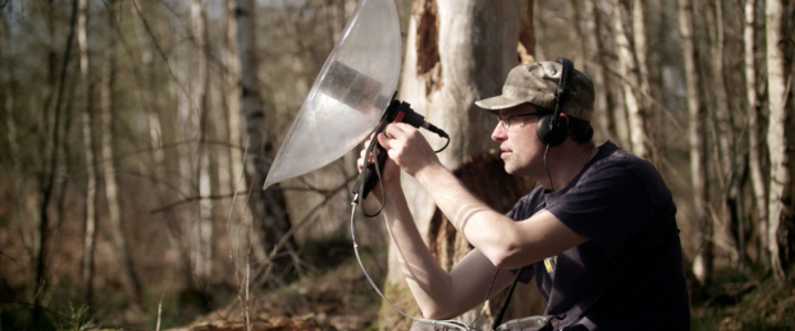 Vivre ici au pays des sons – Rencontre avec Mat Eric Hart, audio-naturaliste, suite à la projection du documentaire “L’esprit des lieux”