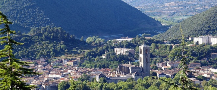 Lodève. La ville revue et corrigée par les femmes