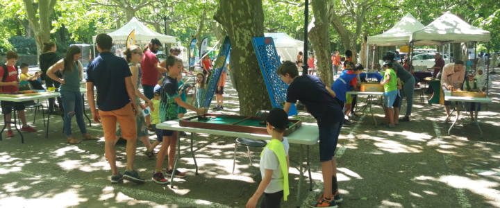 « Le jeu vous va si bien », reportage sur la Fête Mondiale du Jeu avec la Cie des Jeux de Lodève et ses partenaires