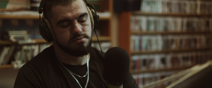 Vivre ici : Trouchpac, nouvel album et tournée avec Young Hype, Rappeur Californien